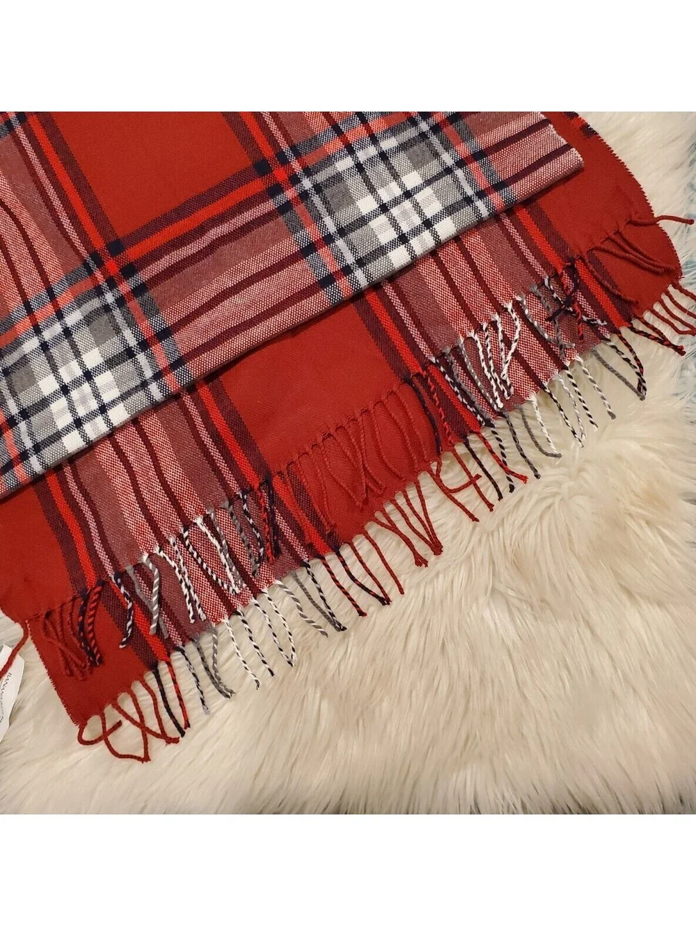 Banana Republic Red Tartan Plaid Scarf 21.5 + 68 One Size